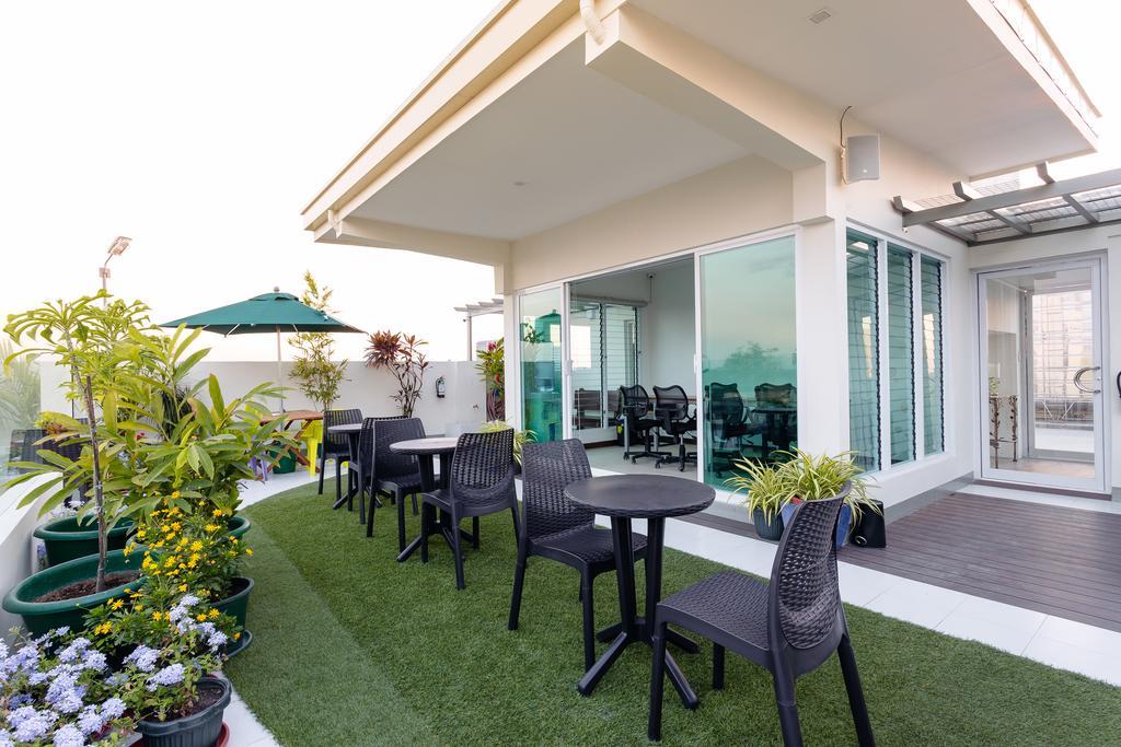 H Hotels - Metro North Uno Quezon City Exterior foto
